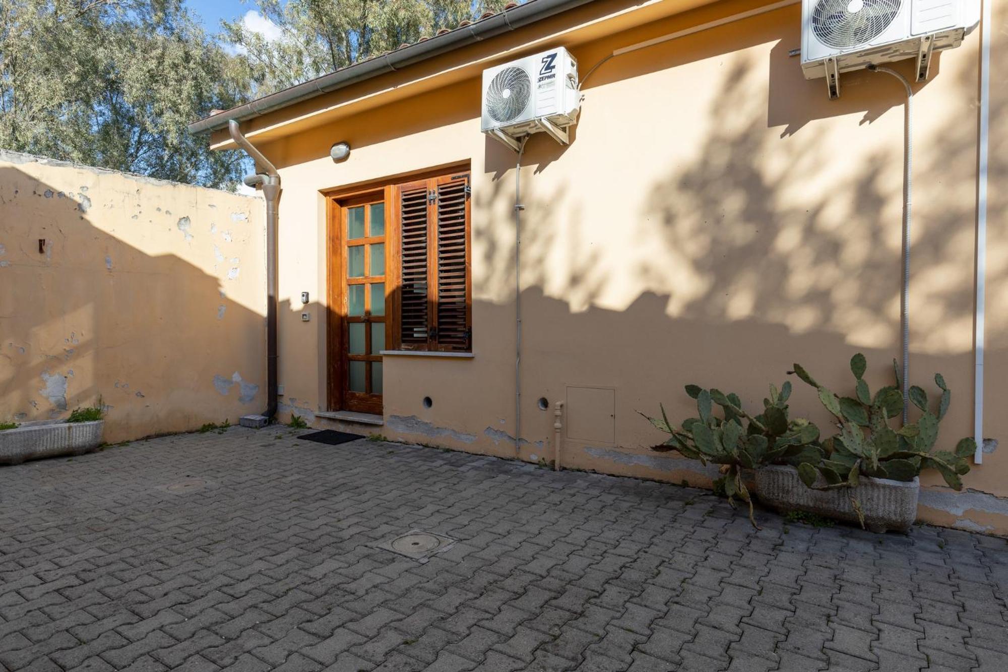 Four Shades Of Pisa Apartments מראה חיצוני תמונה