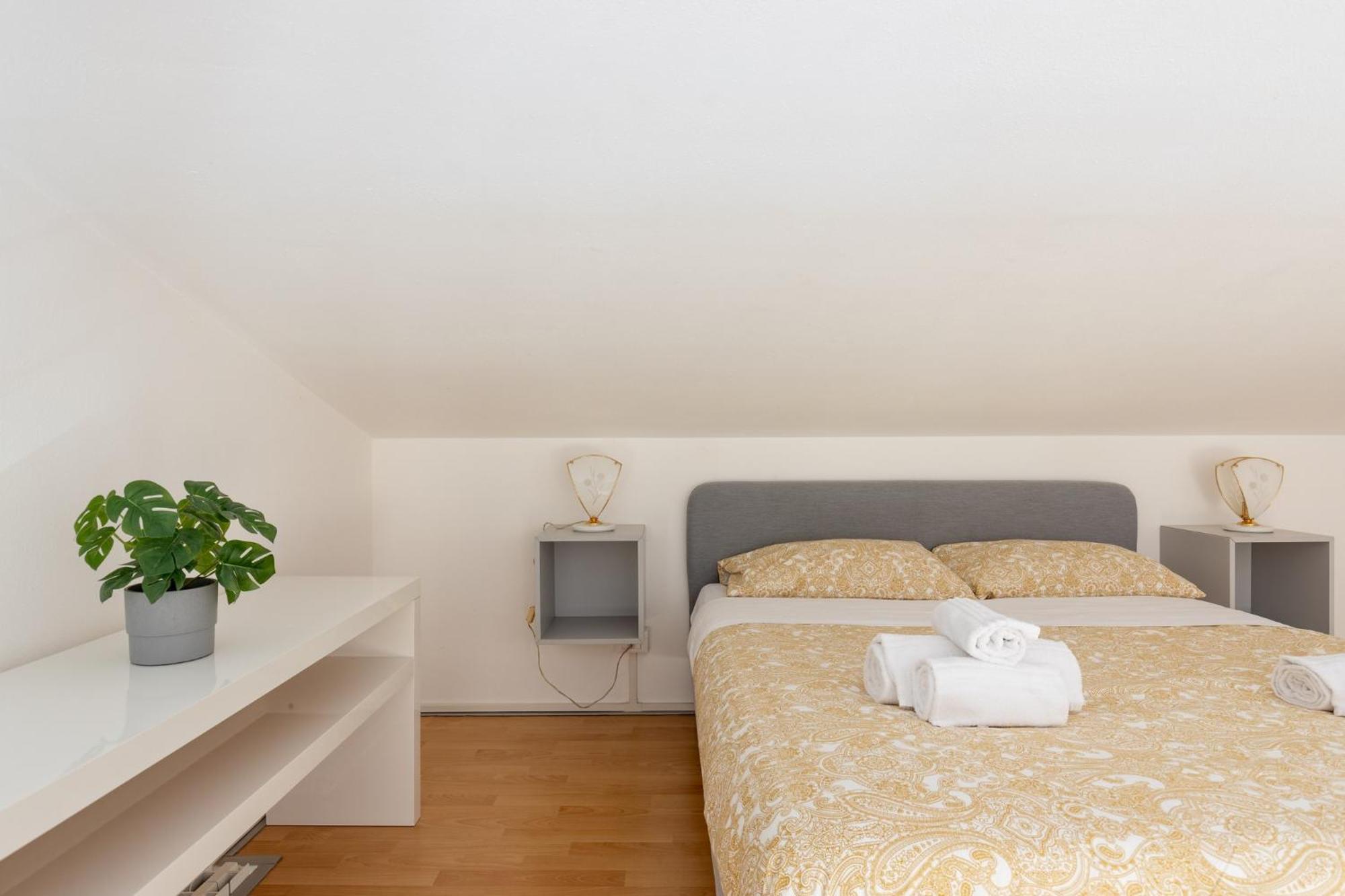 Four Shades Of Pisa Apartments מראה חיצוני תמונה